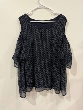 Lane Bryant navy patterned cold shoulder blouse
